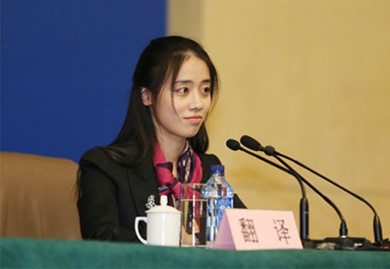 收入 高的“鐘點(diǎn)工”？同聲傳譯在中國的發(fā)展前景